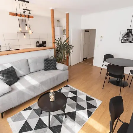 Koje Drei I Zentrales Apartment Mit Parkplatz Bremerhaven Exterior photo