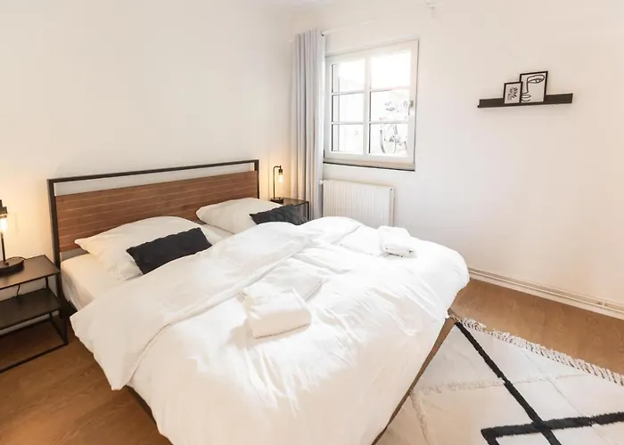 Koje Drei I Zentrales Apartment Mit Parkplatz